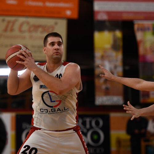 Ultimo quarto fatale per la Cogal!